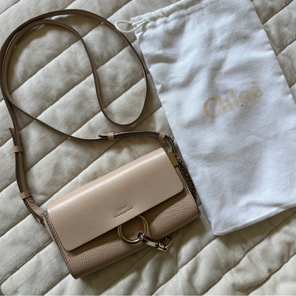 Chloe Faye Leather Wallet on Strap / Crossbody